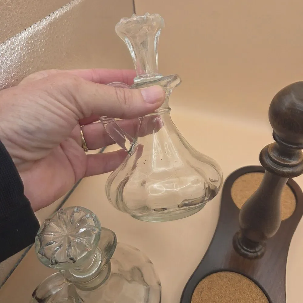 Unbranded glass oil